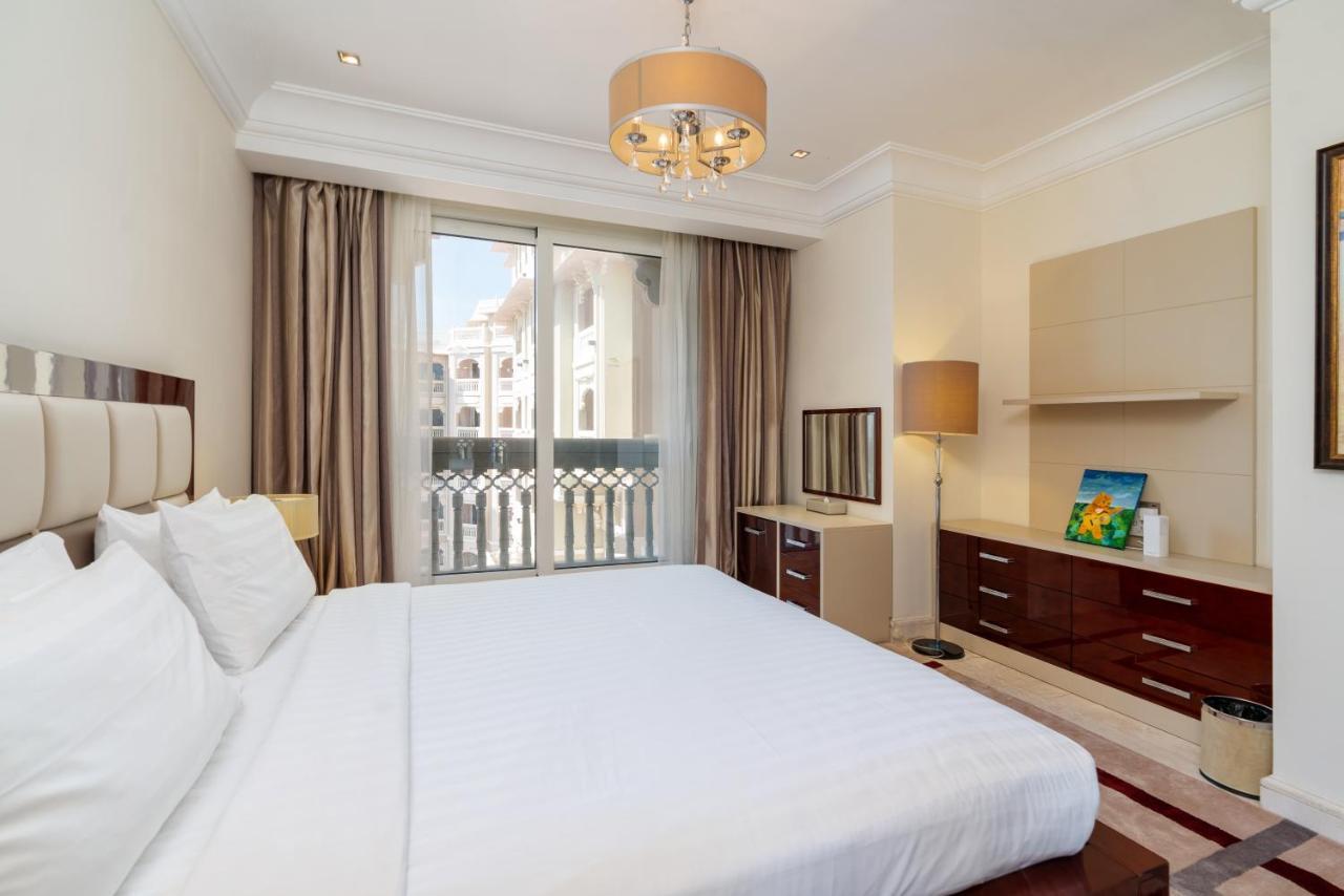 Royal Club By Rvhr, Grandeur Residence Crescent Palm Jumeirah ドバイ エクステリア 写真